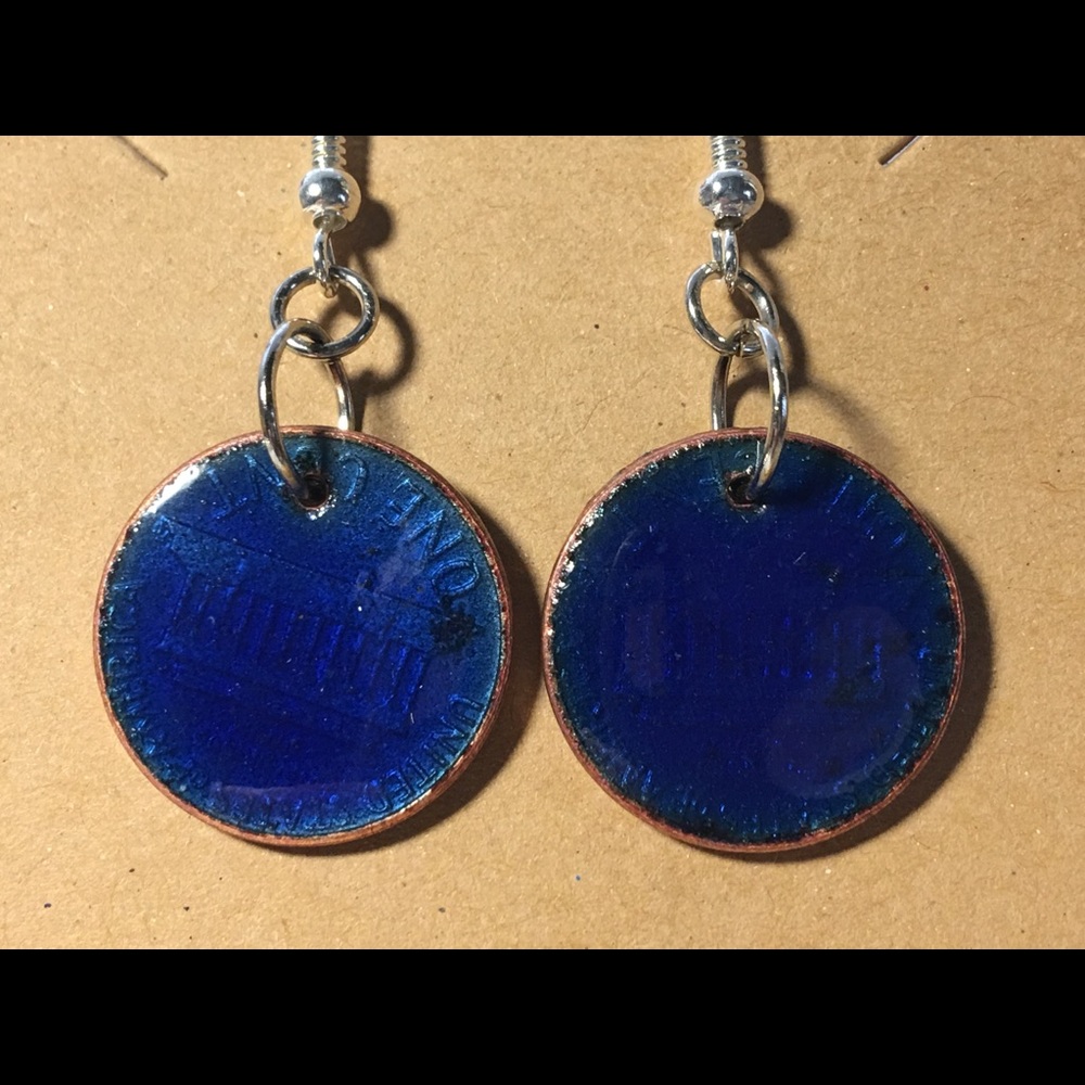 Earrings - Picture 4 of 5